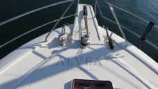 Uniesse 48